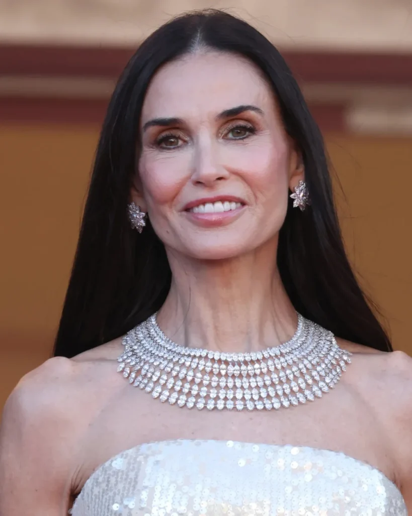 Demi Moore — Opening the Festival in Jacquemus Sequin Glamour (1)
