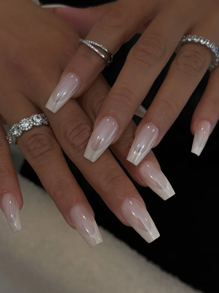 Celebrity Summer Nail Trends 2026 — Glazed Jelly, Seaglass and Every Look to Try Glazed French Tips chrome nails