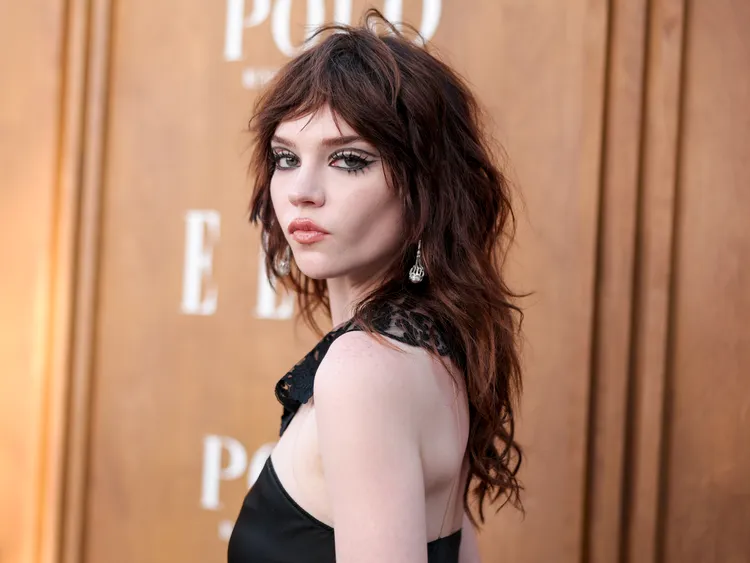 How to Get Healthy Celebrity Hair 2026 — The Complete Curl and Texture Care Guide Healthy Celebrity Hair 2026