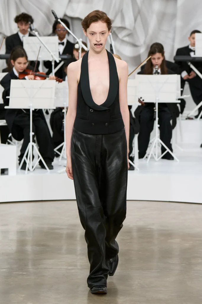 Margiela Spring 2026 lace runway
