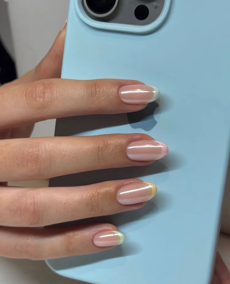 Celebrity Summer Nail Trends 2026 — Glazed Jelly, Seaglass and Every Look to Try Pastel Tips chrome nails
