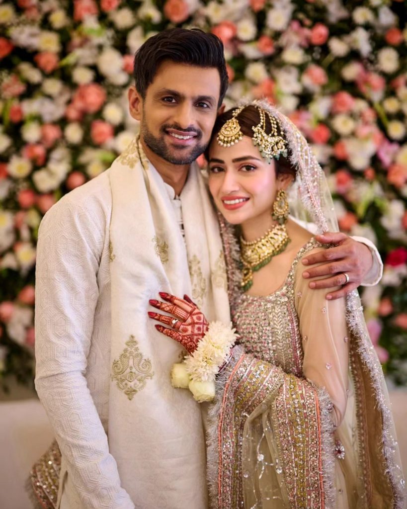 shoaib malik and sana javed wedding pic