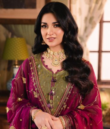 Sarah Khan Biography, Husband, Age, Sister, Net Worth