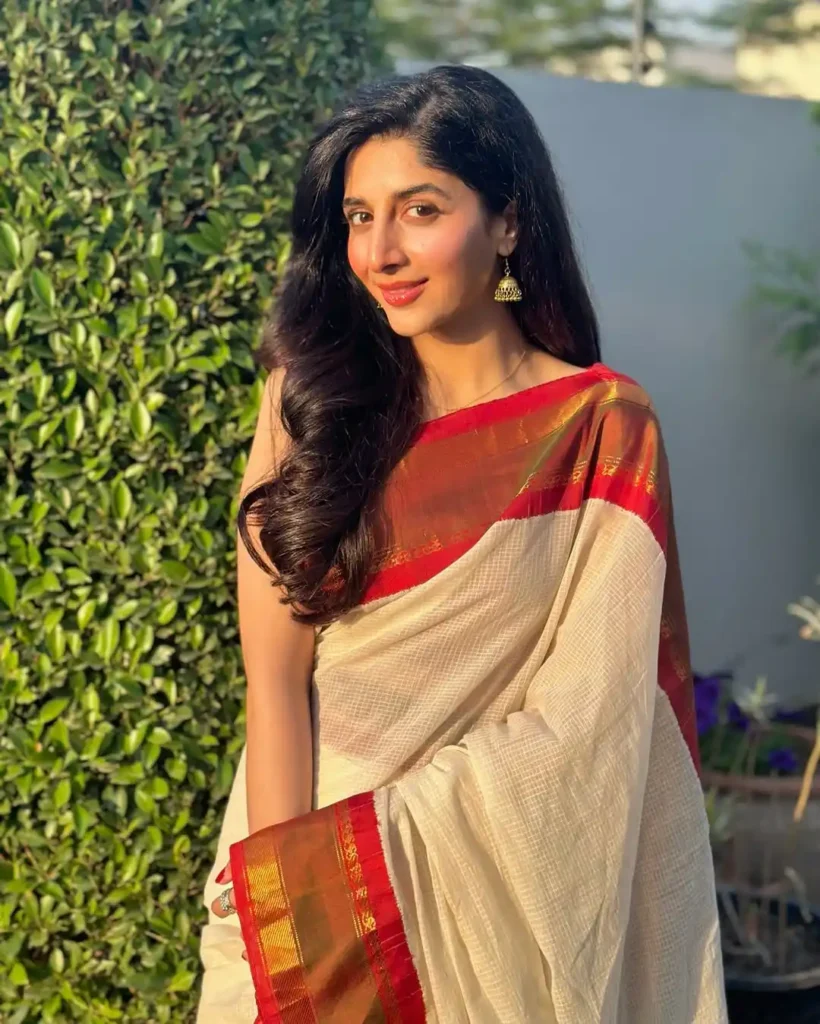 Mawra Hocane Height