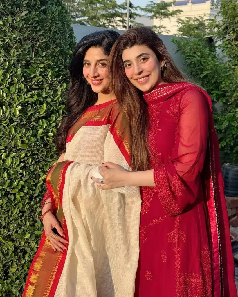 Mawra Hocane Sister