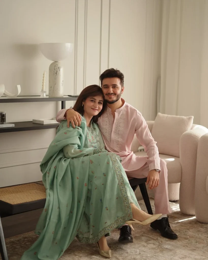 Shahveer Jafry Biography: Age, Wife, Height & Net Worth Shahveer Jafry Mother