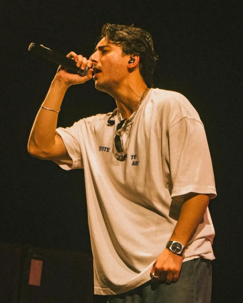 Hasan Raheem Biography: Age, Wife, Songs, Height & Net worth Hasan Raheem Biography