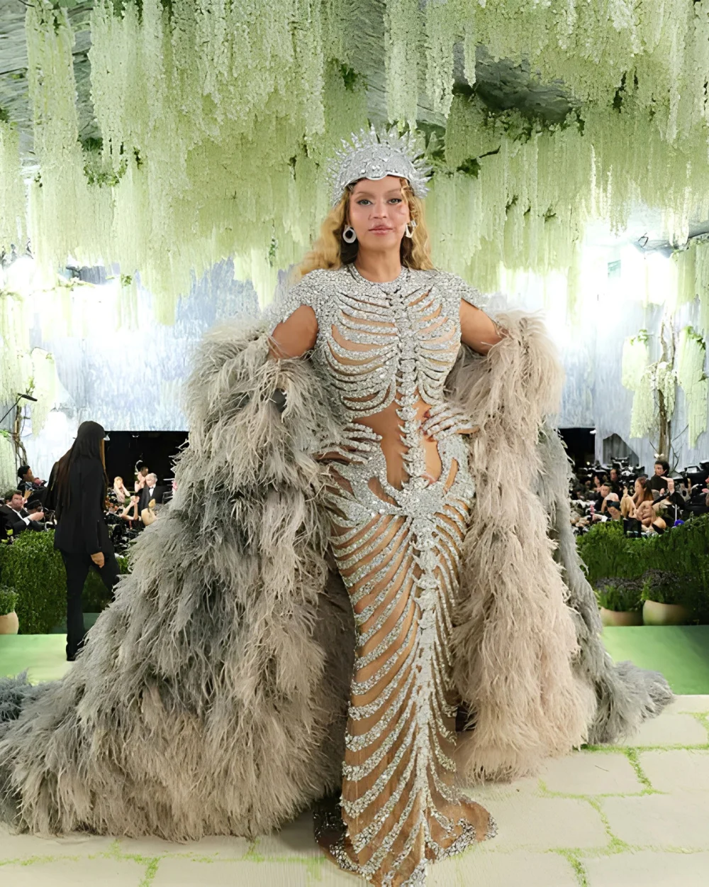 Met Gala 2026 Most Iconic Moments — Beyoncé’s Return, Rihanna’s Entrance and Everything That Happened Beyoncé’s 10-Year Red Carpet Return — The Biggest Met Gala 2026 Celebrity Moment